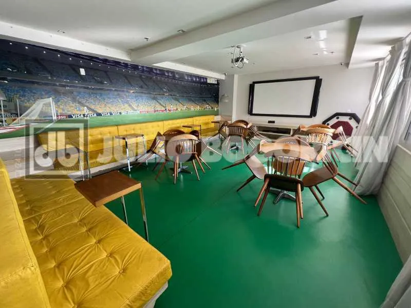 Apartamento com 2 dormitórios e lavanderia com máquina — photo 23
