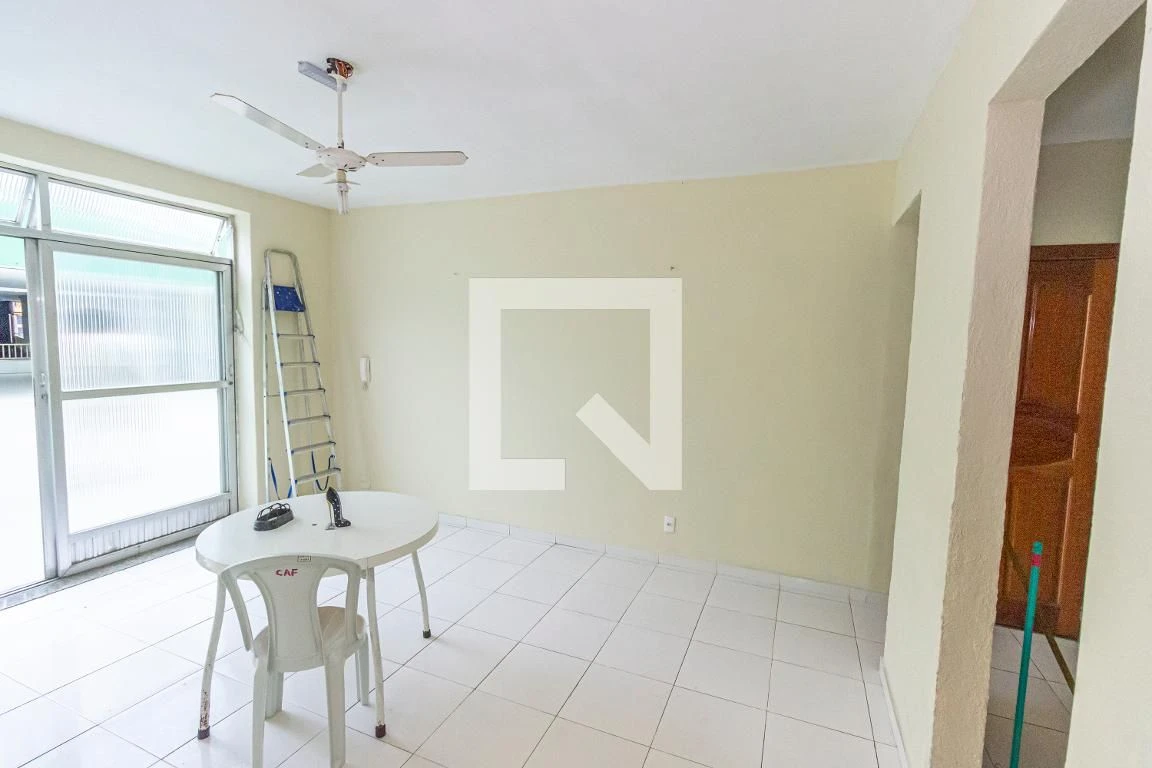 Furnished 3-bedroom apartment with BBQ area — photo 3