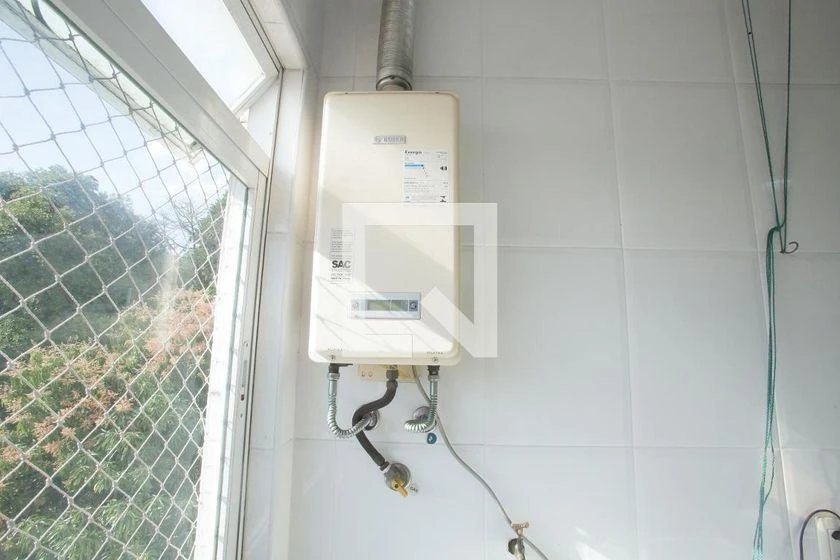 Departamento de 2 dormitorios con balcón cerrado con vidrio — photo 46