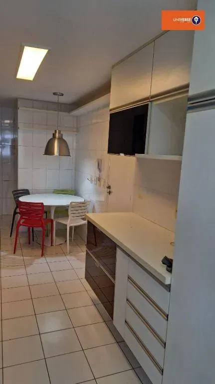 Apartamento mobiliado com cozinha fechada e fogão a gás — photo 12