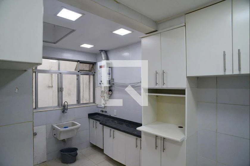 Apartment, 133 m², with a glass-enclosed balcony — photo 6