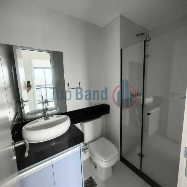 Apartment on the 3rd floor with a glass-enclosed balcony — photo 11