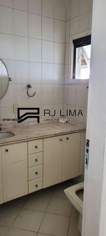 Casa em condomínio com 3 dormitórios e 220 m² — photo 7