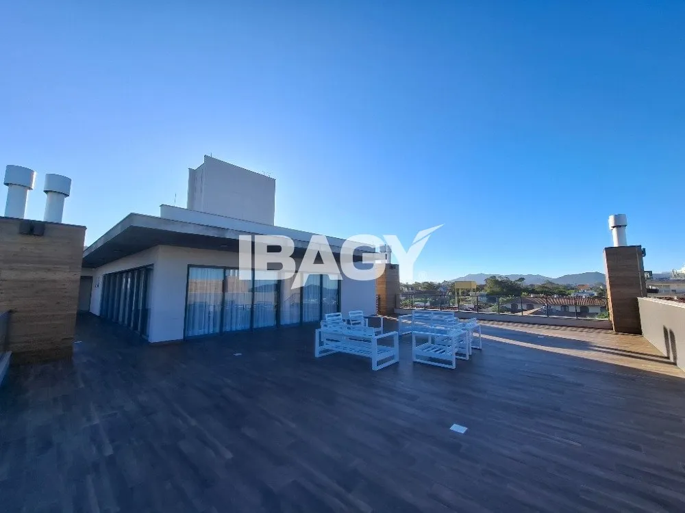 Apartamento amueblado de 2 dormitorios con suite y 2 plazas — photo 22