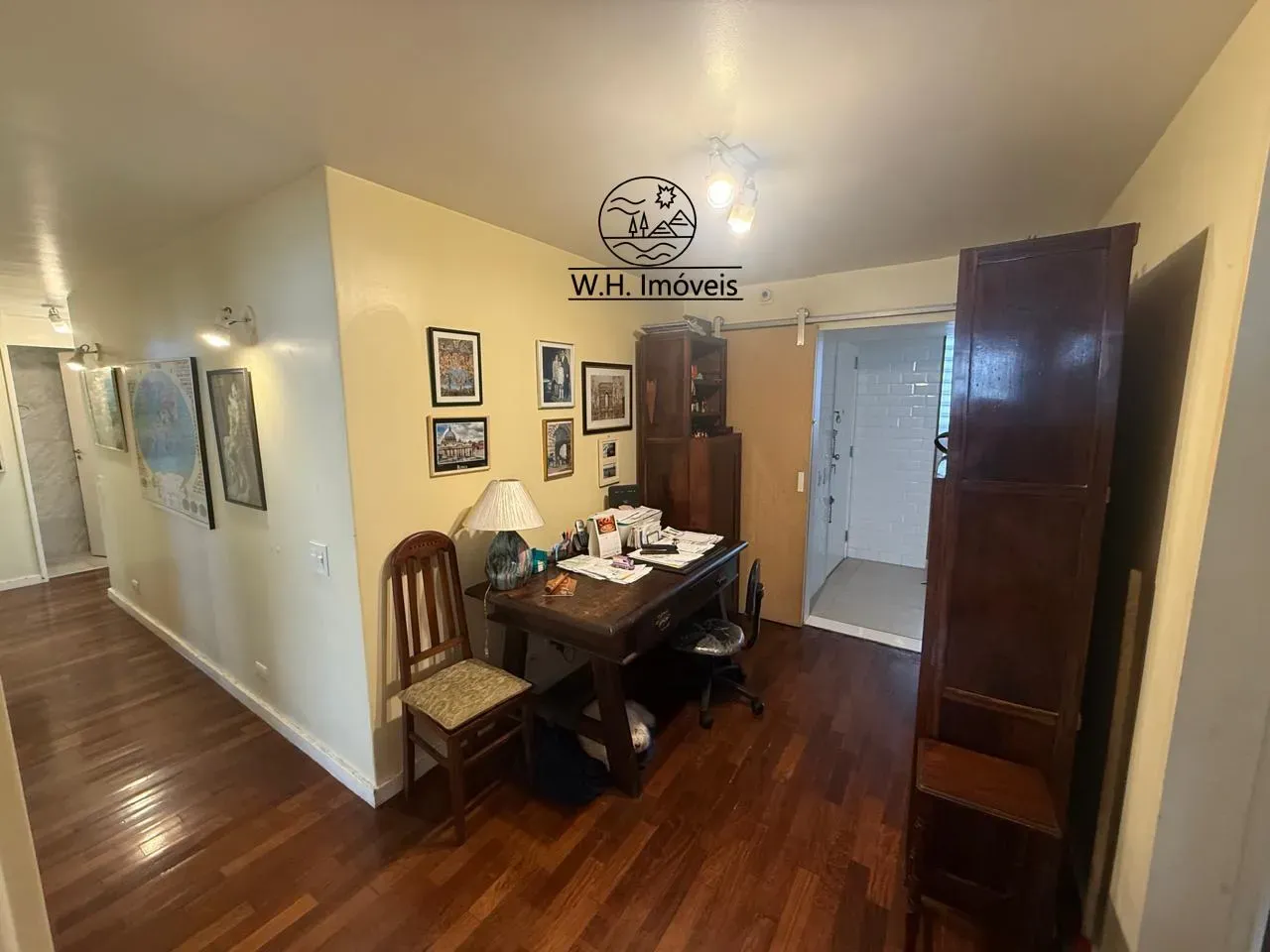 Furnished 240 m² apartment with 4 bedrooms and 2 parking — photo 39