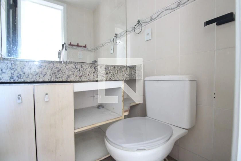Apartamento de 73 m² com 3 quartos e varanda — photo 28