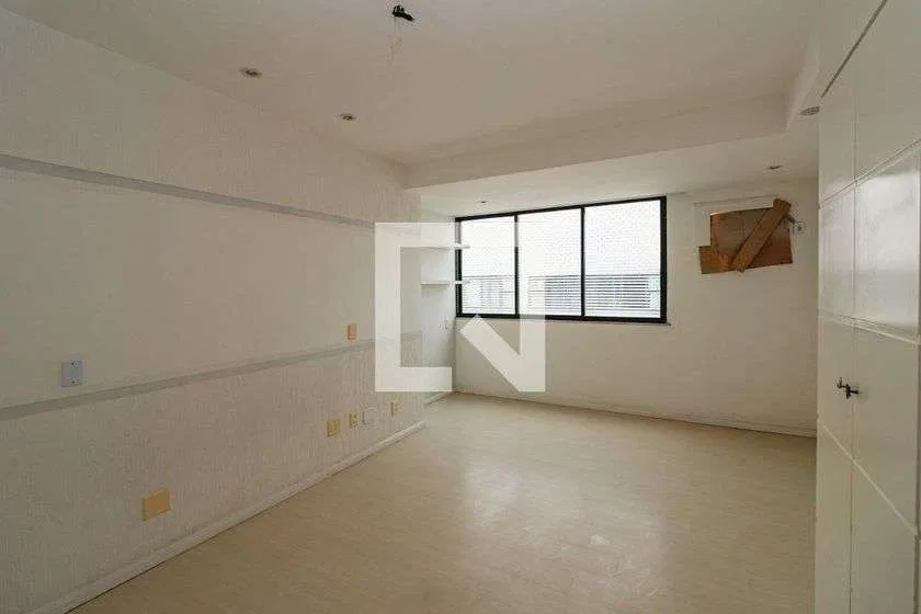 626 m² penthouse with 4 bedrooms and 3 parking spaces — photo 26