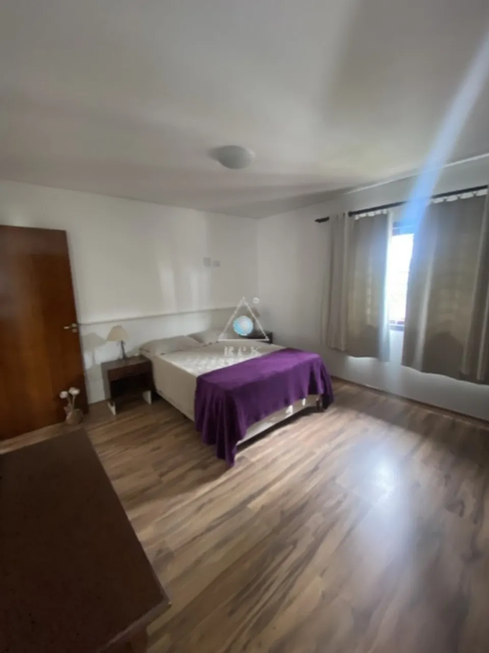 2-bedroom apartment with suite and no parking — photo 14