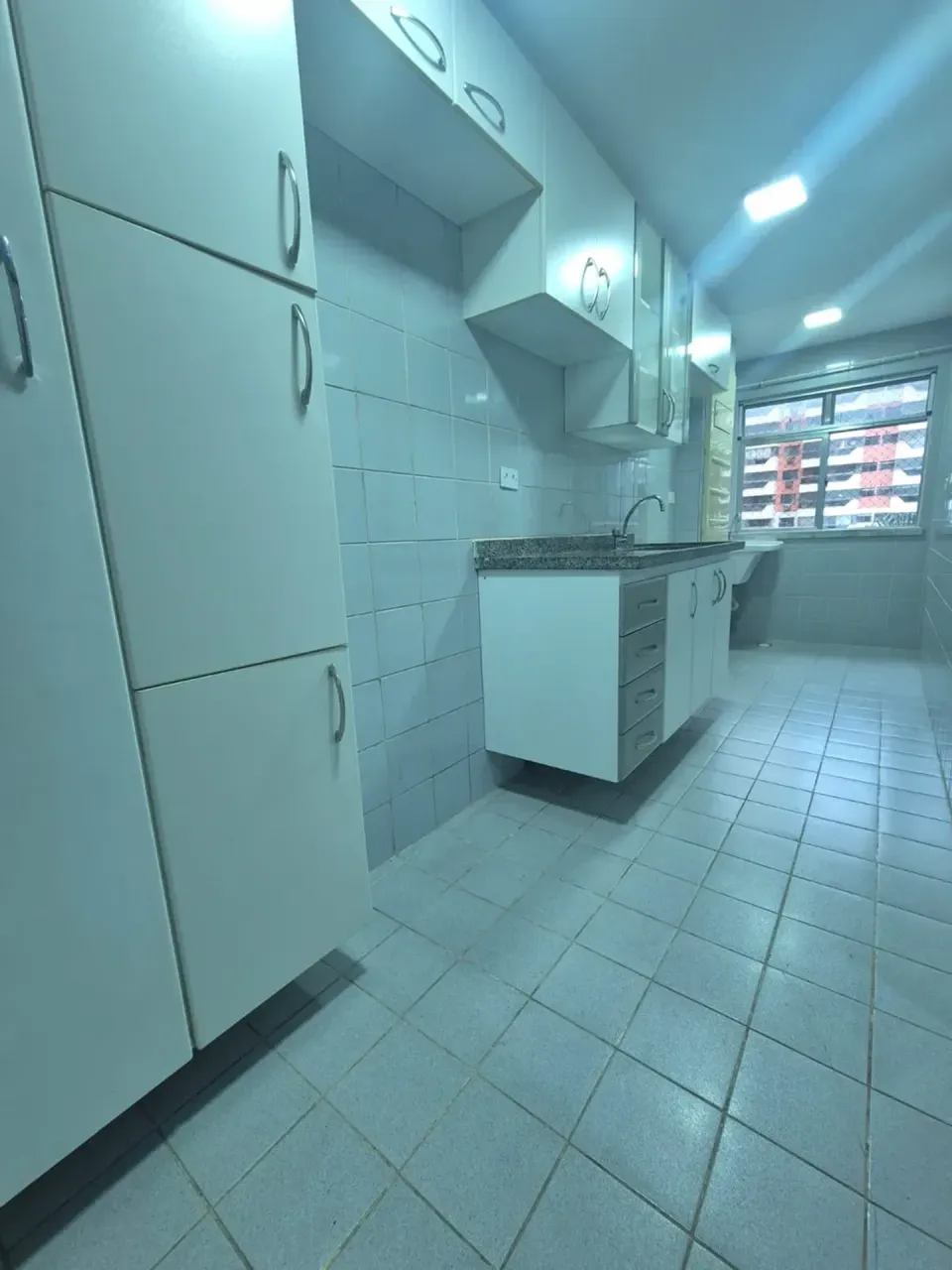 Apartamento sem mobília com 2 quartos e vaga — photo 2