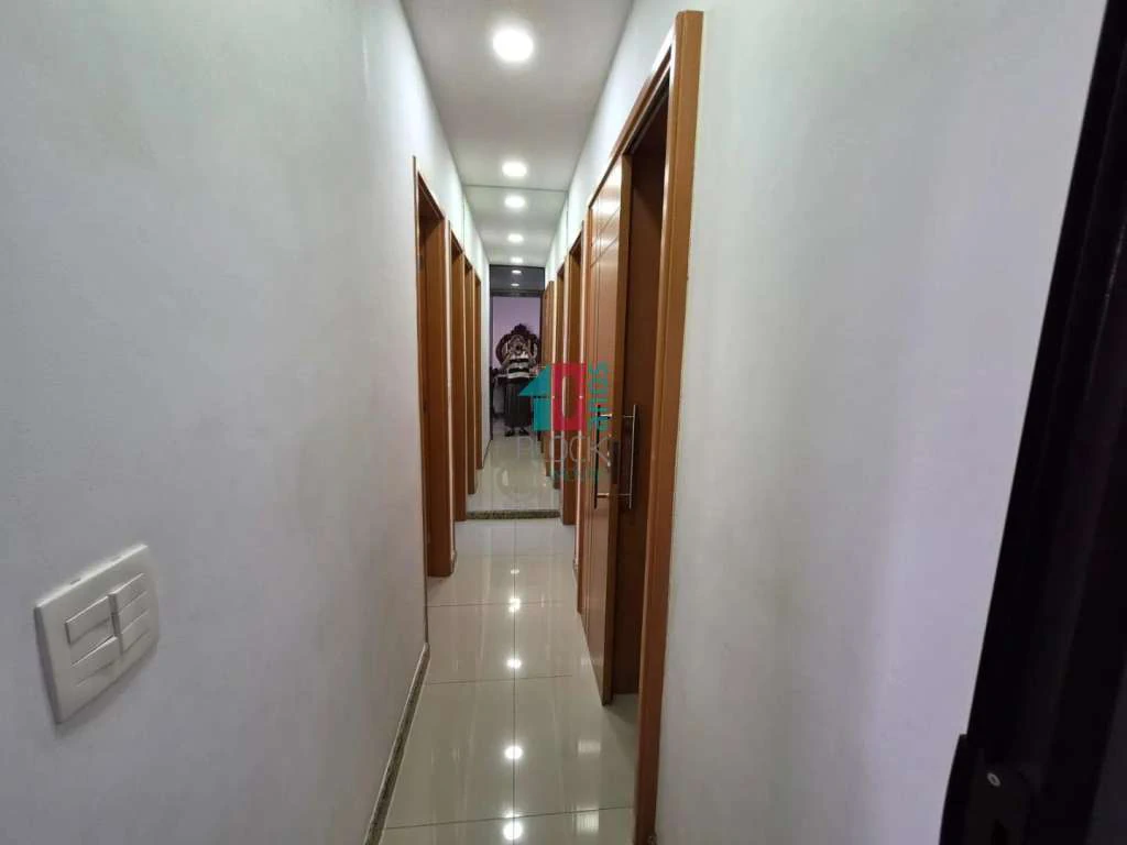 3-bedroom apartment with a washing machine — photo 25