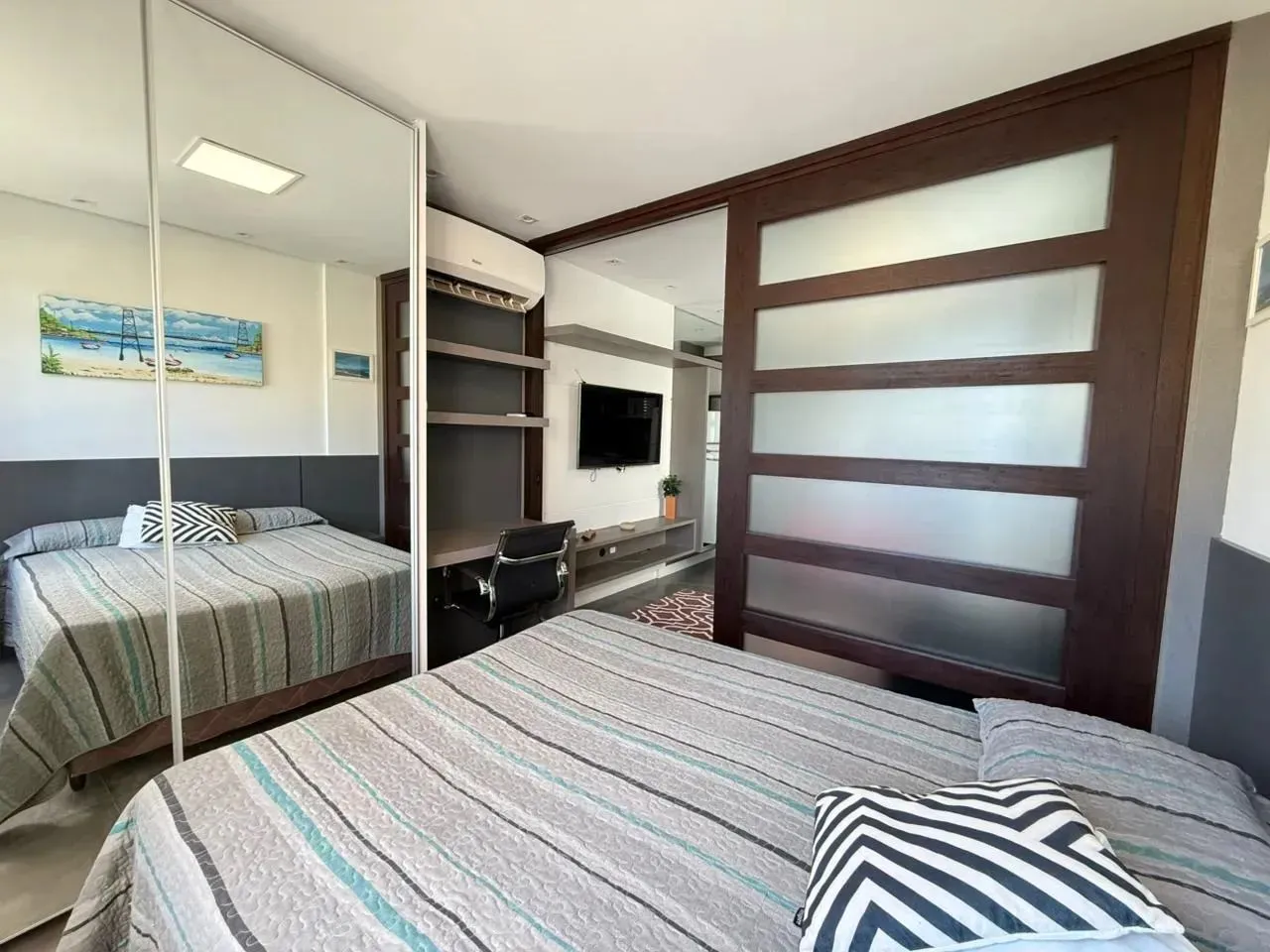 Apartamento mobiliado com 1 quarto e 1 banheiro — photo 2