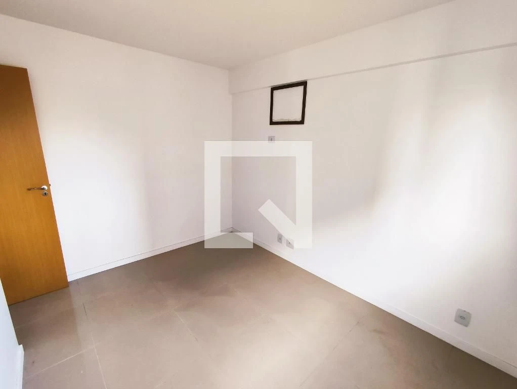 Apartamento mobiliado com 4 quartos e 2 suítes — photo 35