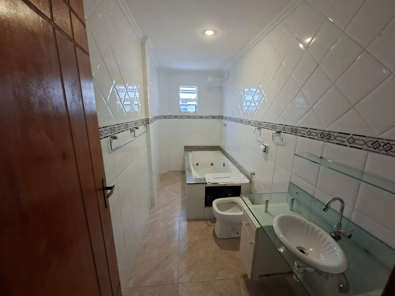 Apartamento, 85 m², com banheira — photo 7