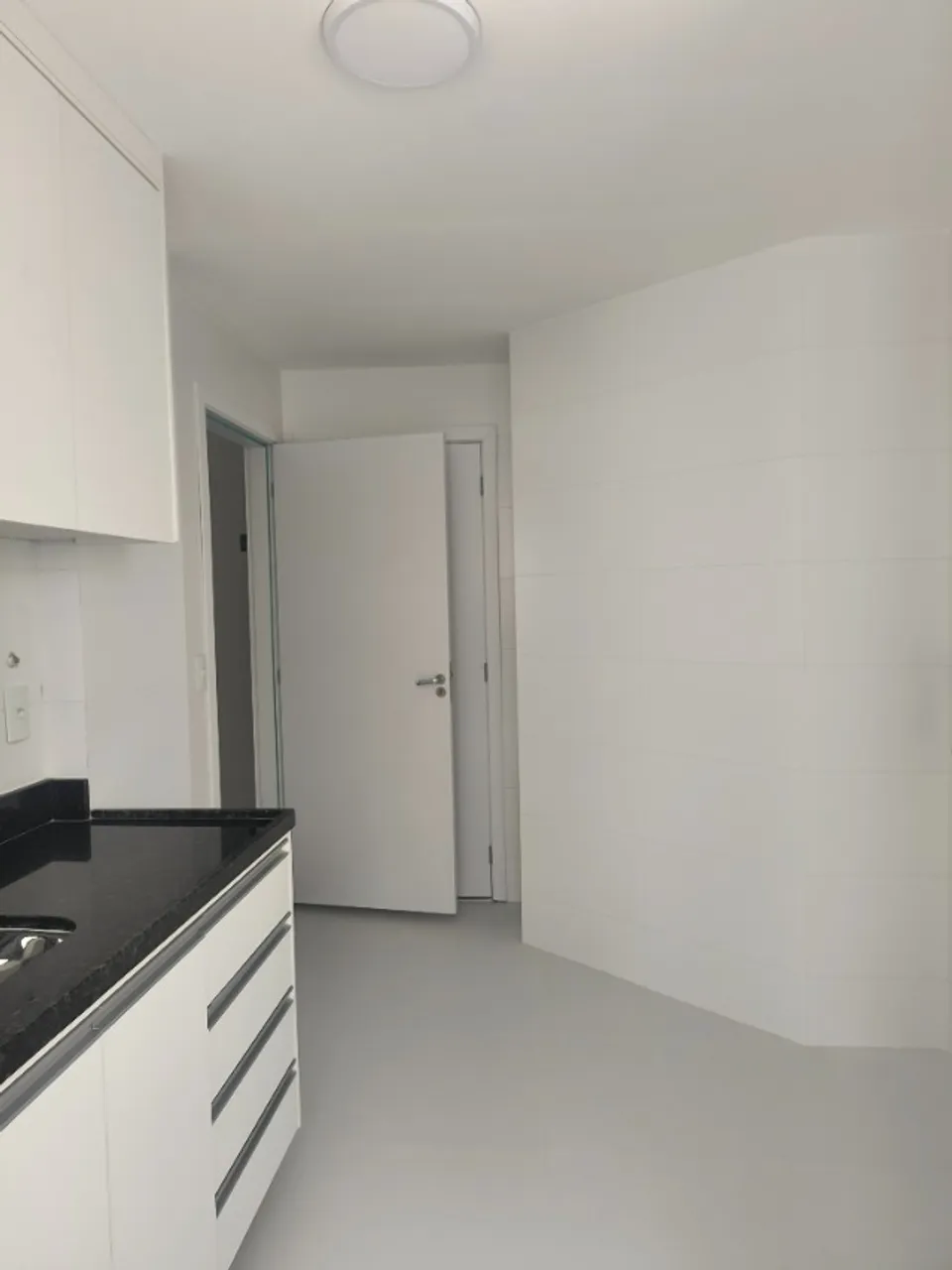 Apartamento com 3 quartos e 3 banheiros, 108 m² — photo 2
