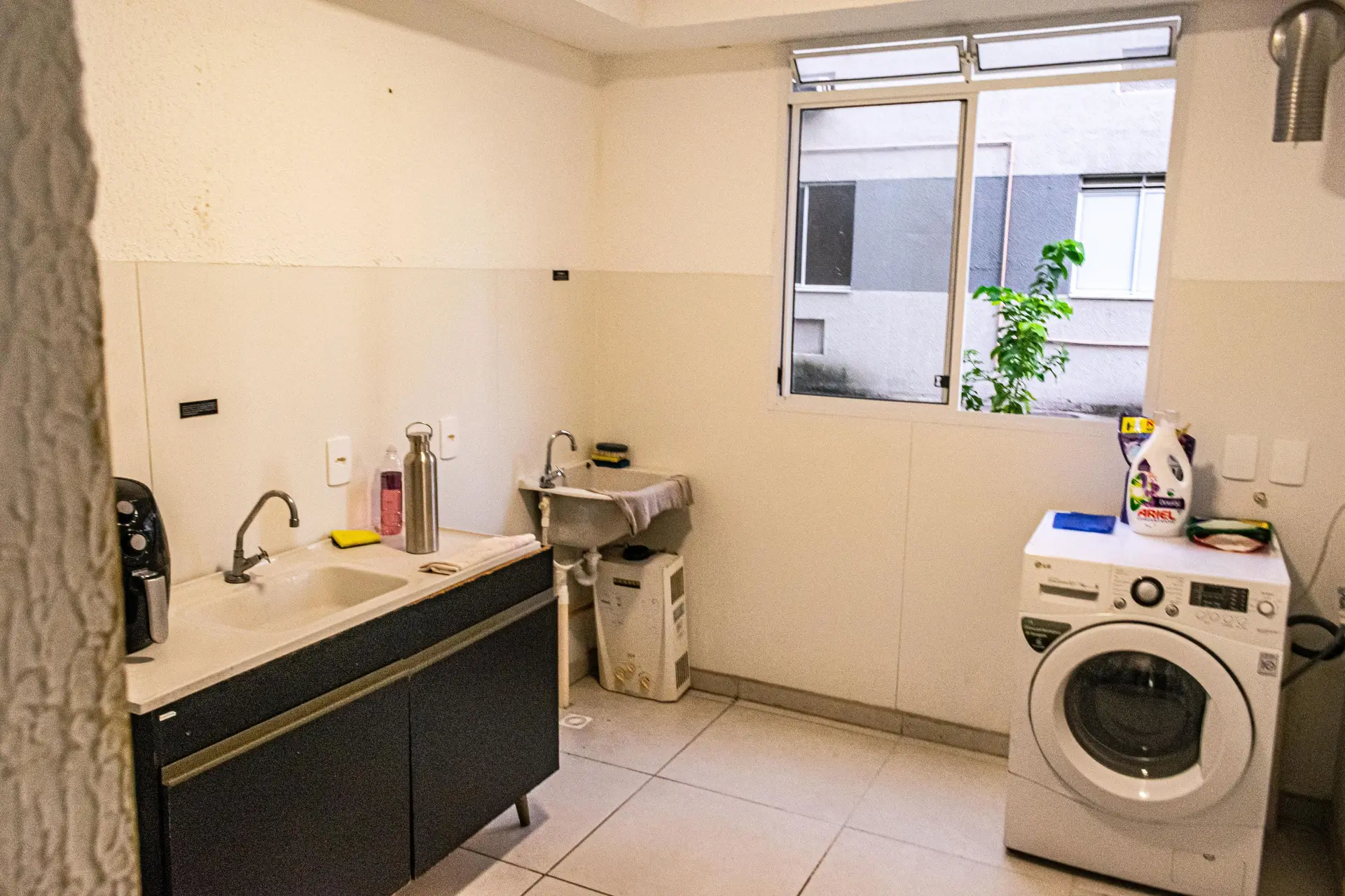 Apartamento de 1 dormitorio con piscina en el condominio — photo 10