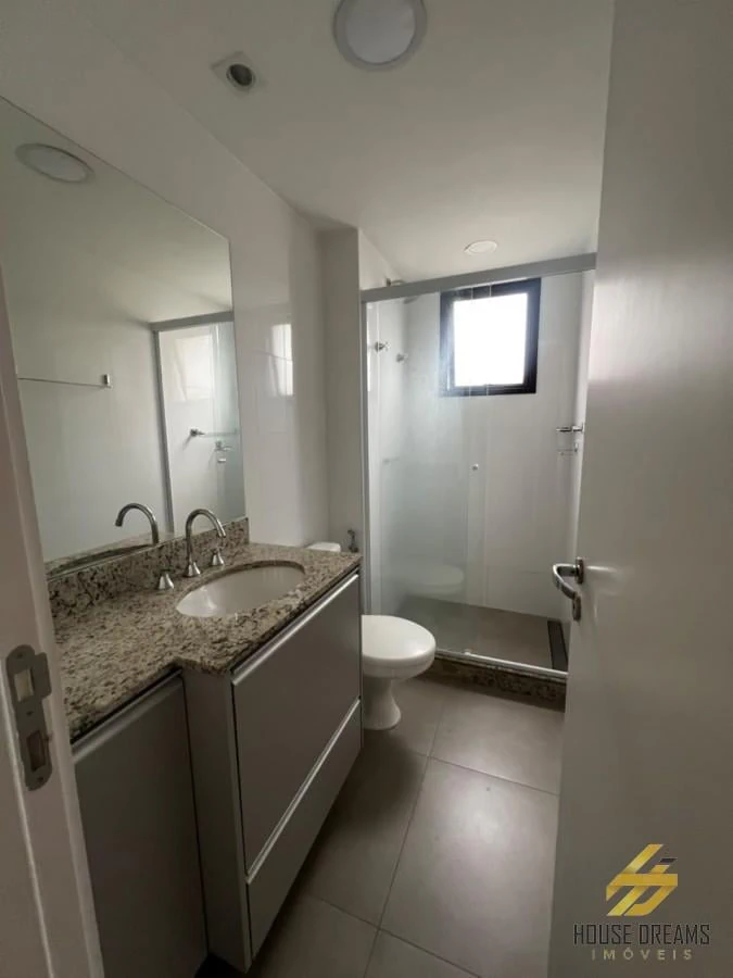 2-bedroom apartment, both with their own bathrooms, 139 m² — photo 5