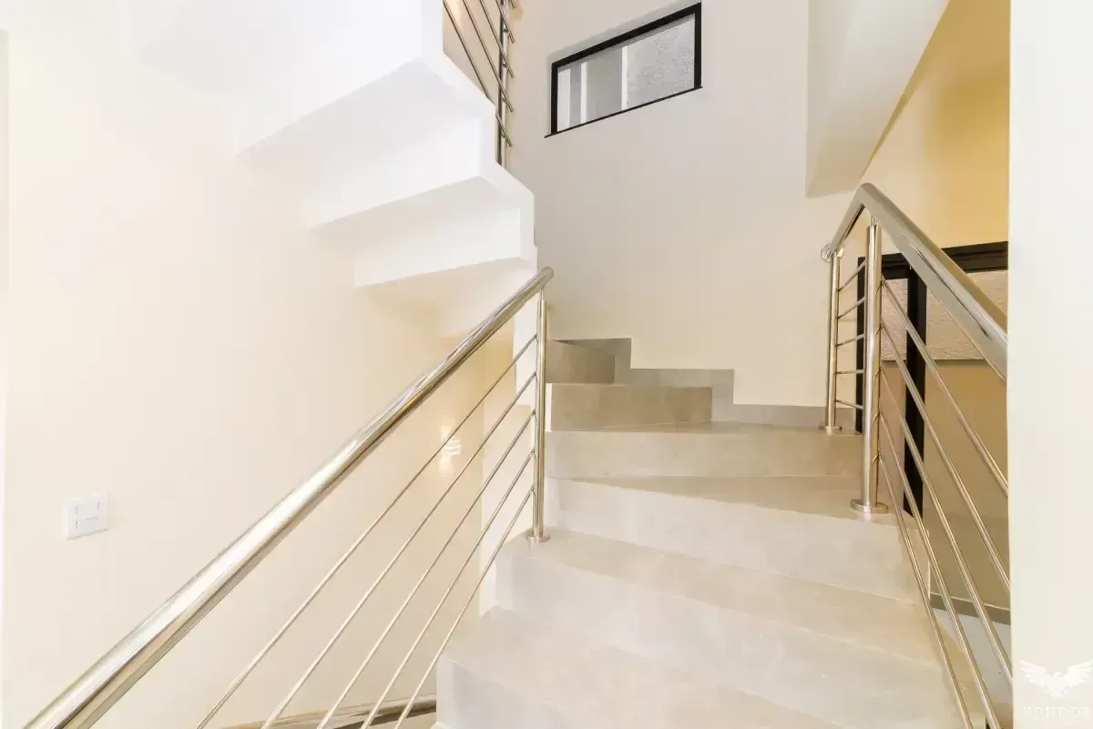 Two-story house with 230 m² and 3 bedrooms, 1 suite — photo 78