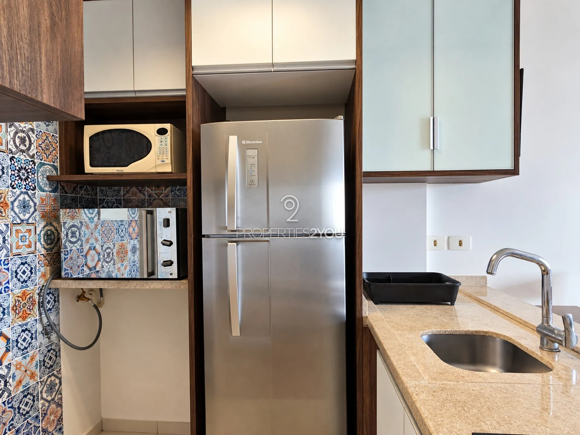 Furnished apartment with a balcony and built-in grill — photo 29