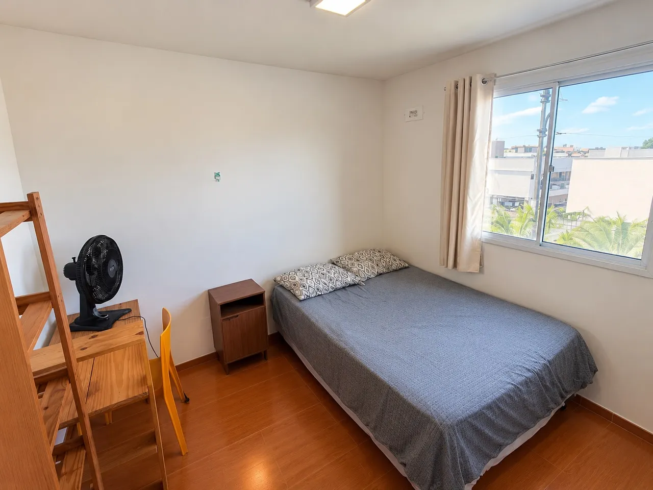 Furnished apartment, 46 m², with a home office — photo 4