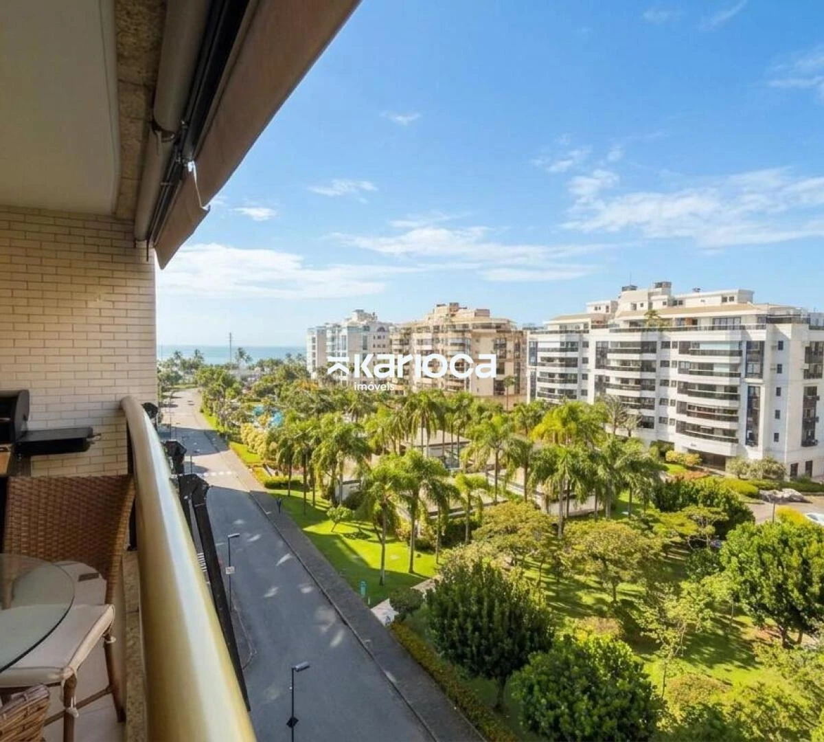 Furnished apartment, 131 m², with a grill on the balcony — photo 22