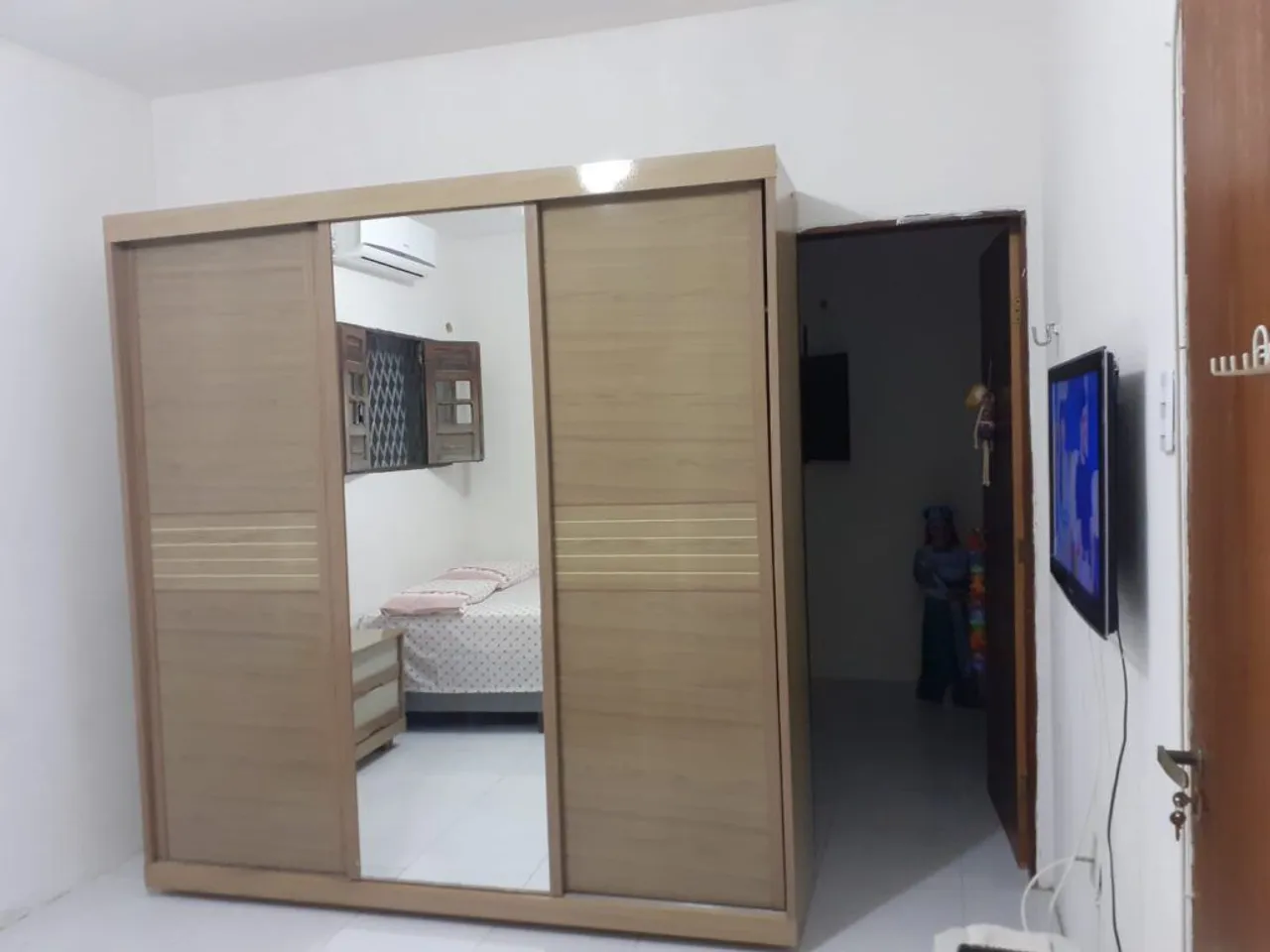 Furnished house with 3 bedrooms, closed kitchen and 70 m² — photo 6