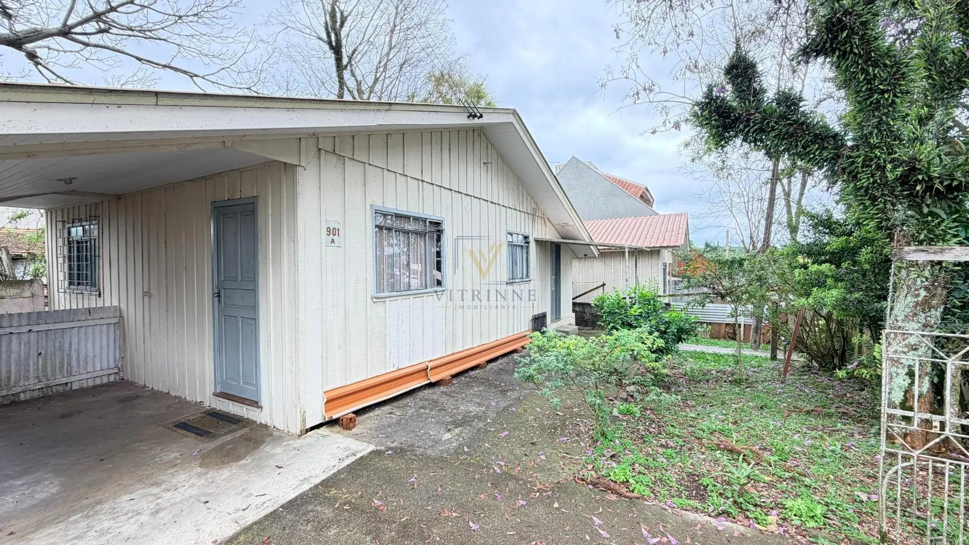 Деревянный пол или ламинат и 2 спальни: дом 60 м² — photo 10