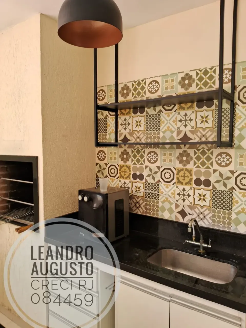Casa com 4 dormitórios, 5 banheiros e cozinha aberta — photo 6
