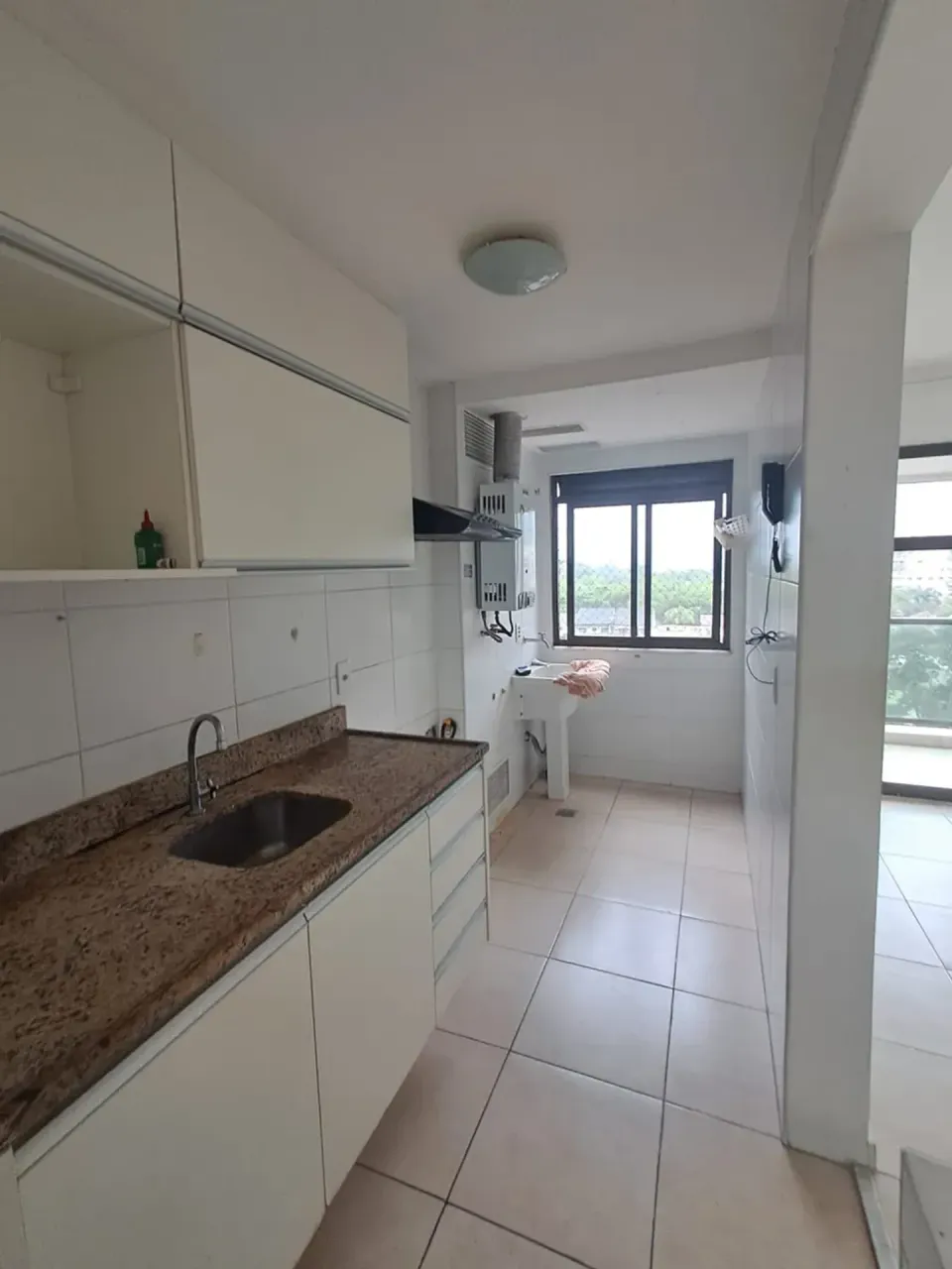 Apartamento de 66 m² com 2 quartos e vista das montanhas — photo 2