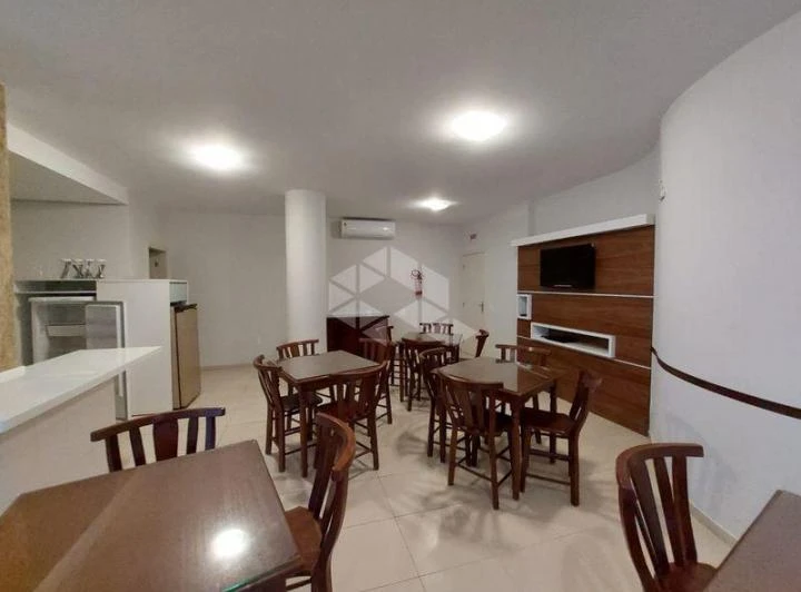 Apartamento com 2 quartos e sacada, 60 m² — photo 2