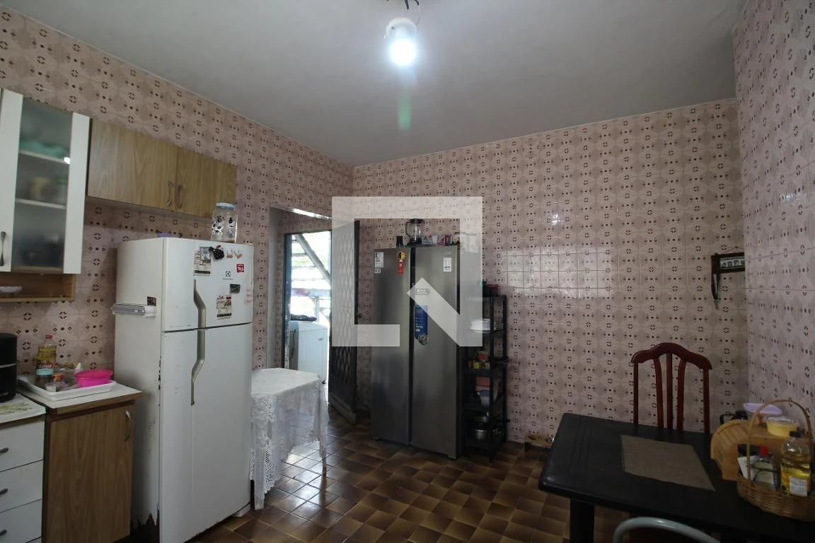 Casa mobiliada com 2 quartos e cozinha a gás — photo 8