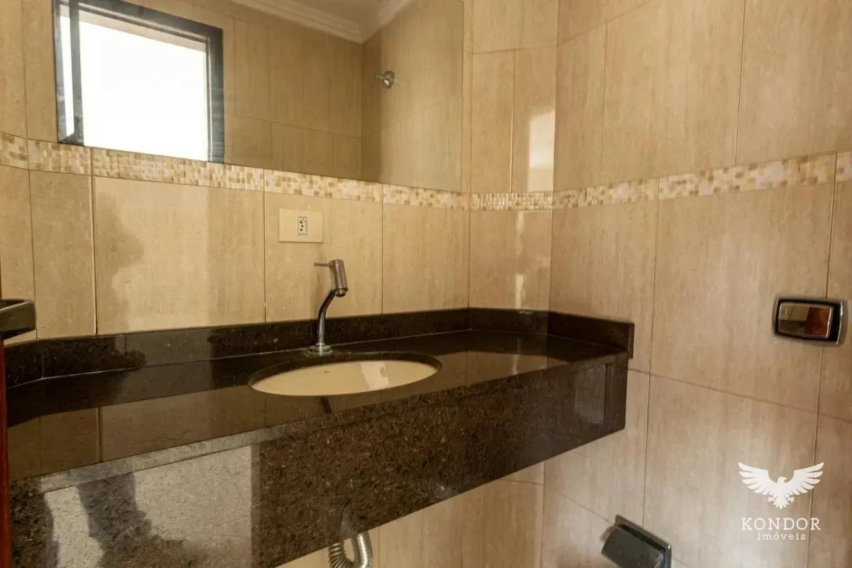 House, 230 m², with a bathtub — photo 36