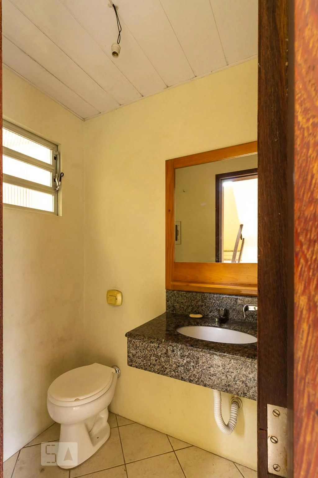 One-bedroom house with a garden in Florianópolis — photo 33