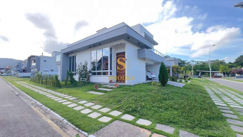 Casa moderna sem mobília com 3 suítes e 4 banheiros — photo 4