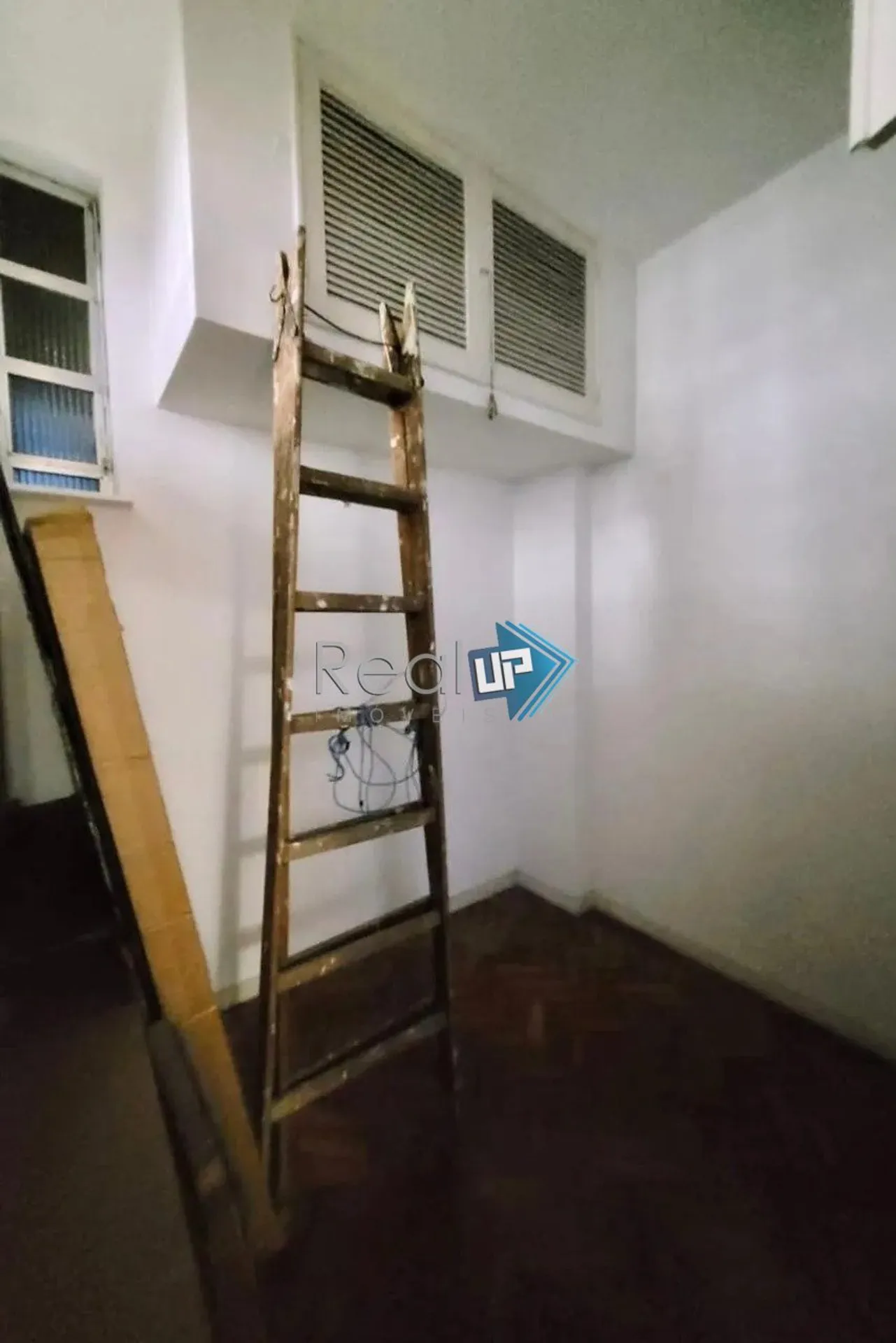Apartamento para locação com 5 dormitórios e janelas do chão ao teto — photo 54
