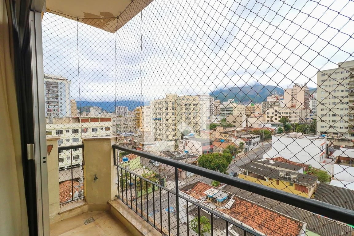 Furnished apartment with 3 bedrooms and balcony BBQ — photo 47