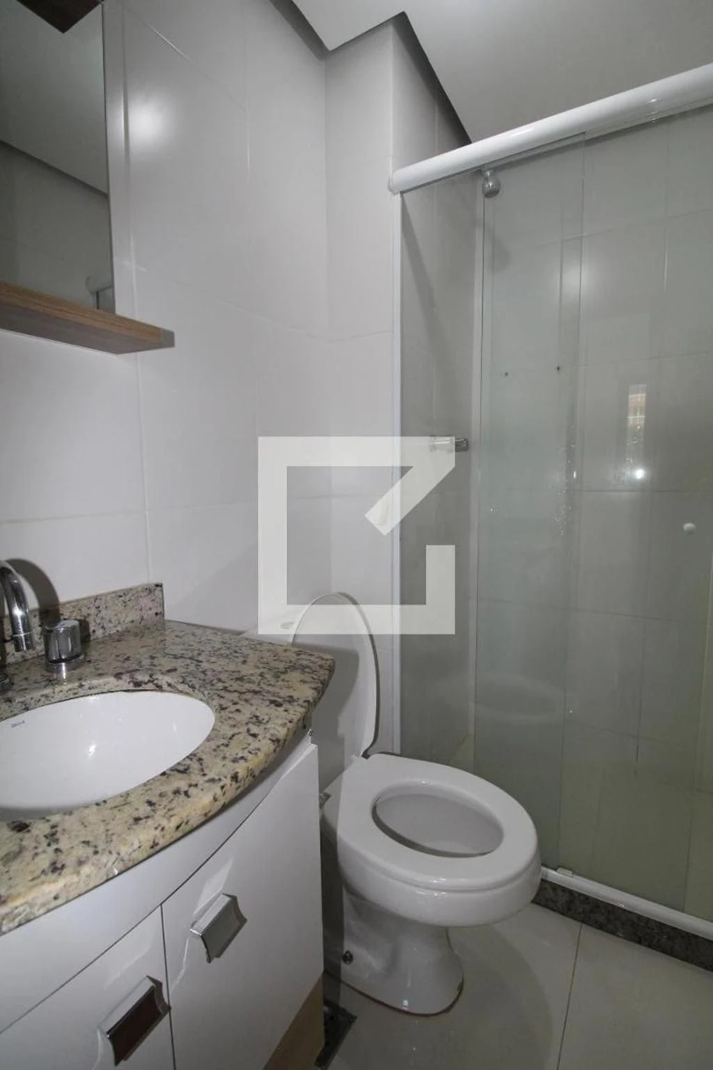 Apartamento sem mobília com varanda e 3 quartos — photo 46
