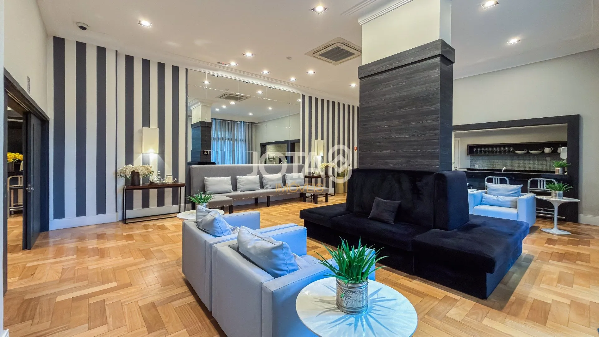 Apartamento mobiliado de 1 quarto (85 m²) com varanda — photo 33