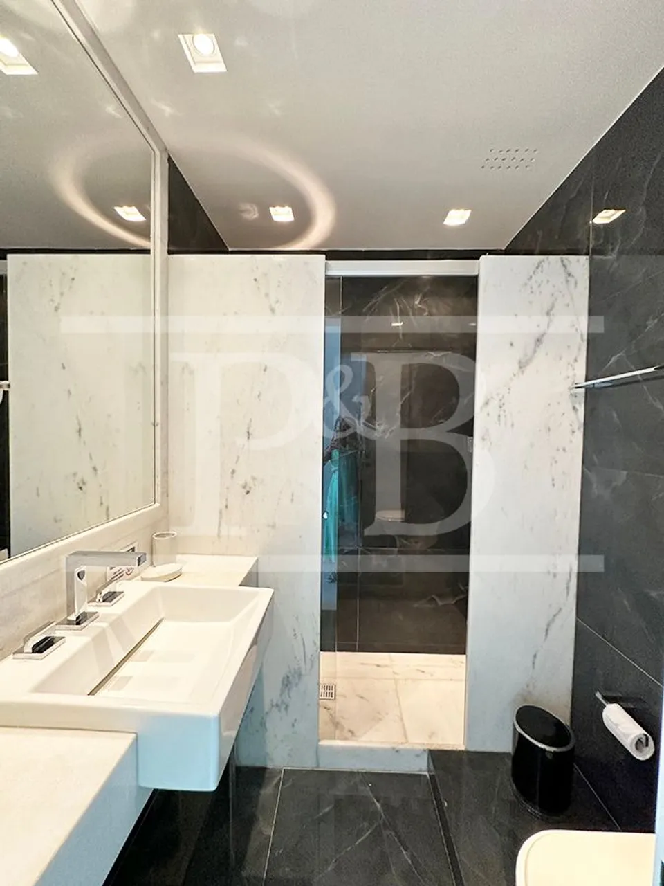 Apartamento de 2 quartos com piscina no prédio — photo 20