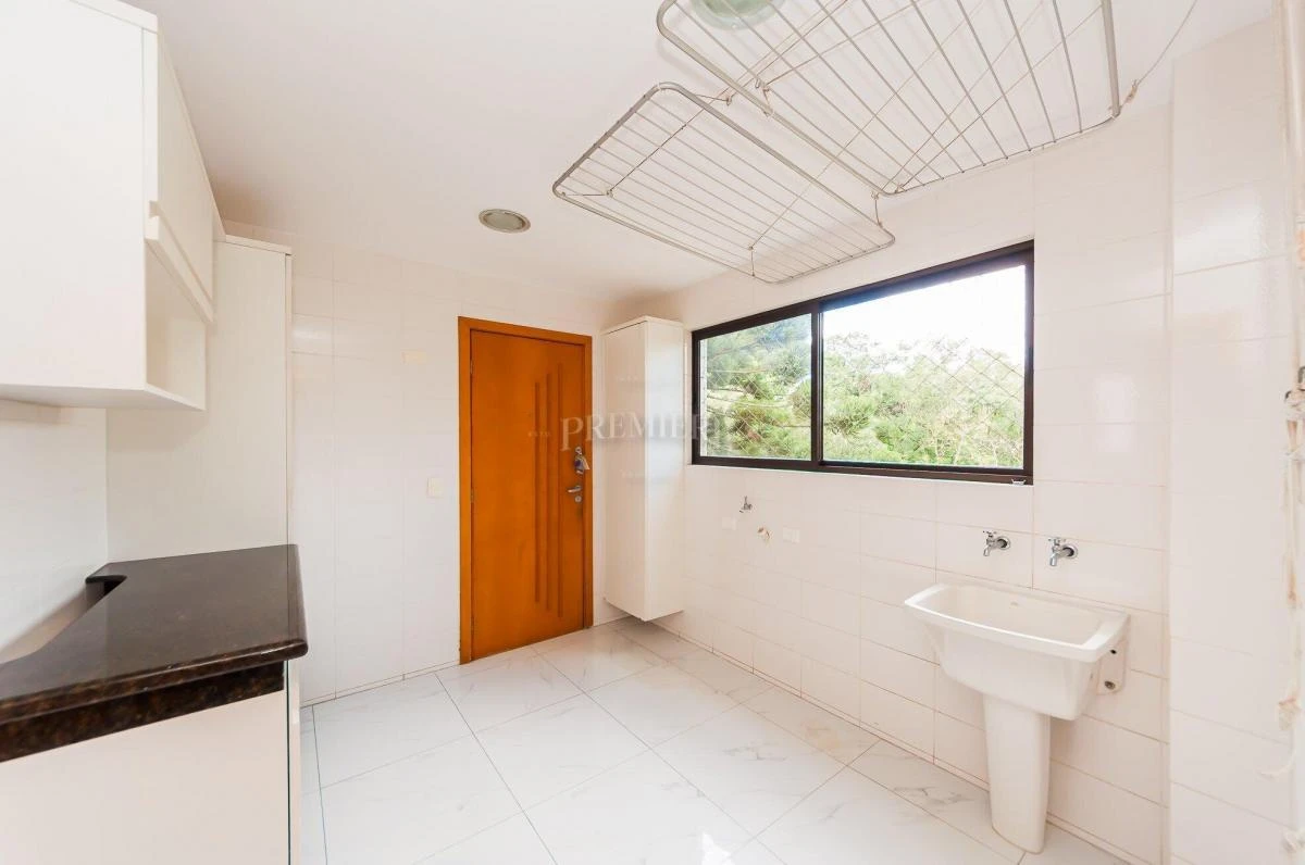 Балкон с грилем и 4 спальни: квартира 322 м² — photo 28