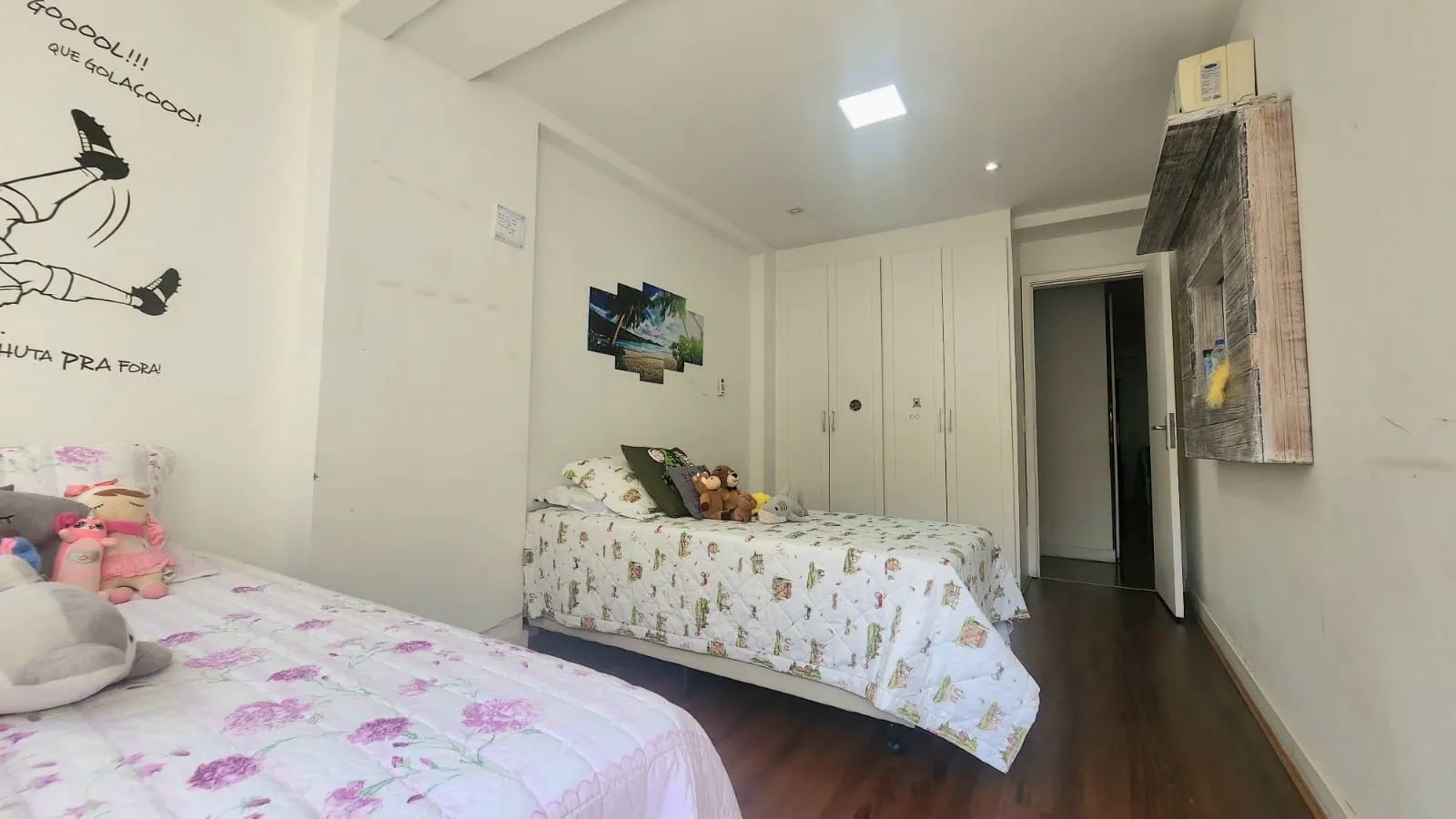 Apartment on the 1st floor with floor-to-ceiling windows — photo 4