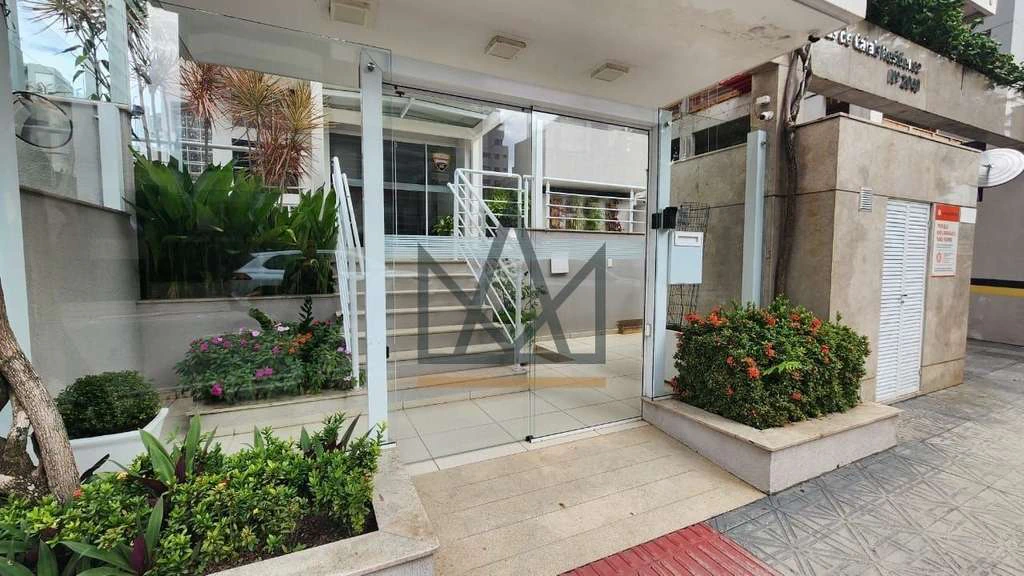 Apartamento en alquiler con 3 dormitorios y 182 m² — photo 3