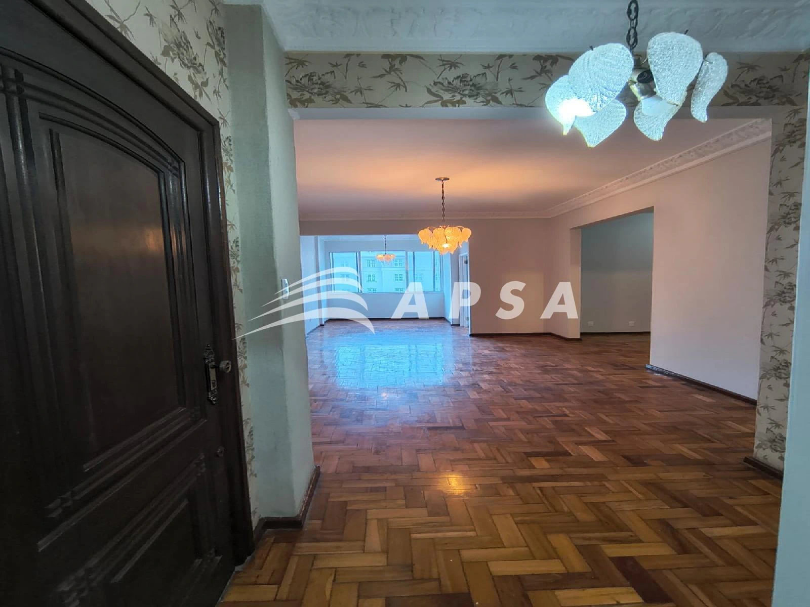 Apartamento de 2 quartos com 110 m² e 1 banheiro — photo 10