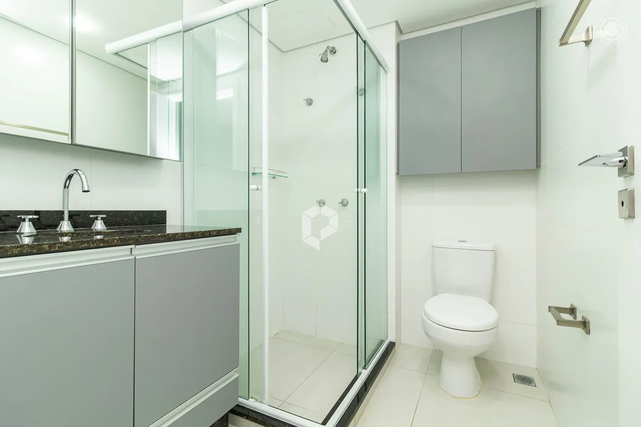Furnished 1-bedroom apartment with a balcony — photo 8
