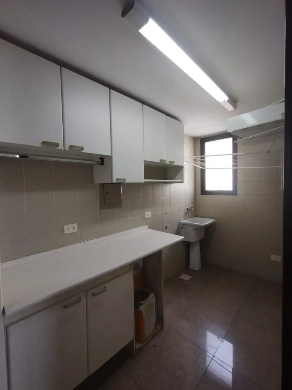 Apartamento mobiliado com 2 quartos e cozinha fechada — photo 10