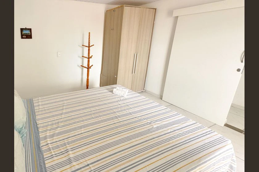 Rental apartment with 2 bedrooms and shared BBQ area — photo 4