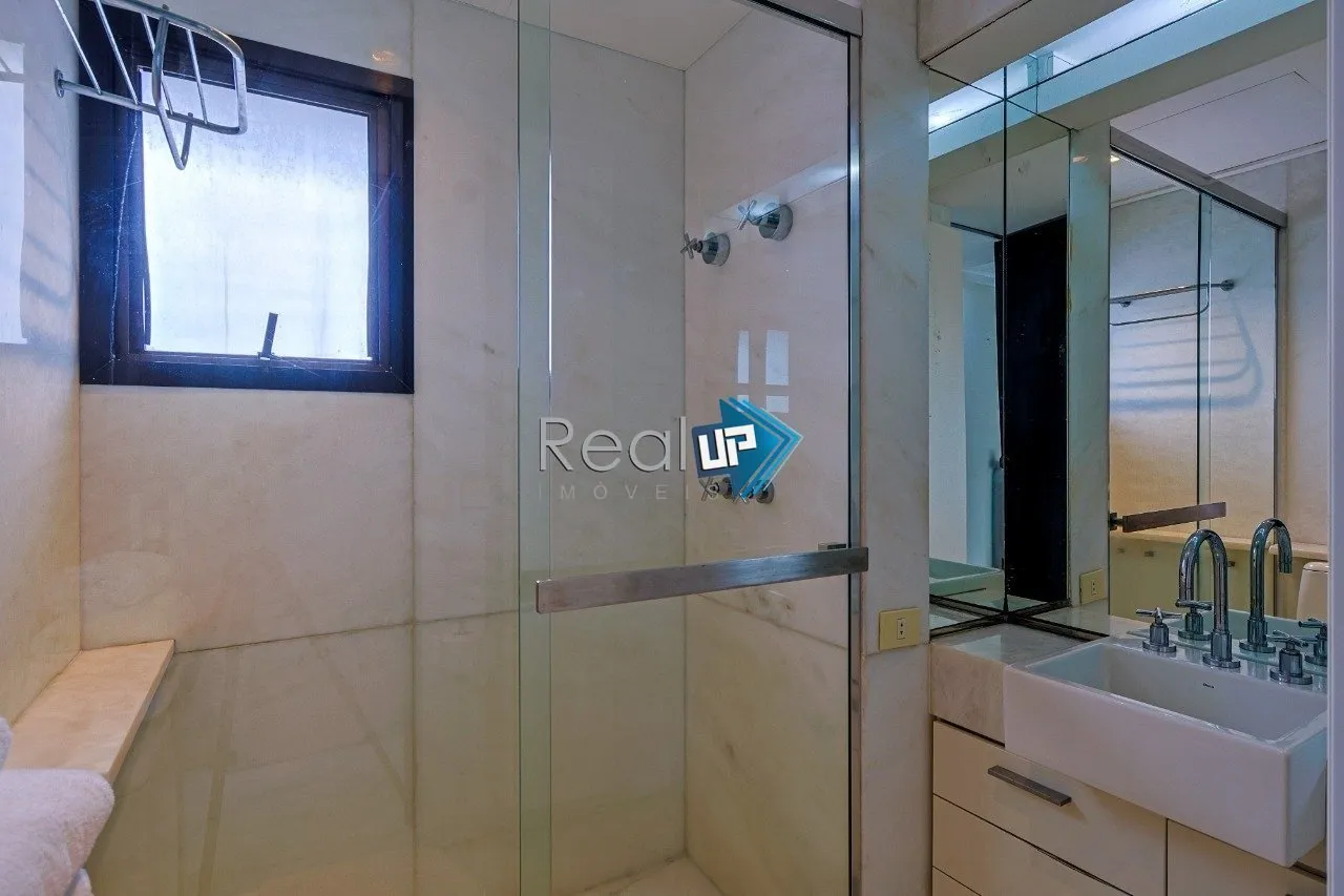 2-bedroom apartment with 2 bathrooms and 1 parking space — photo 10