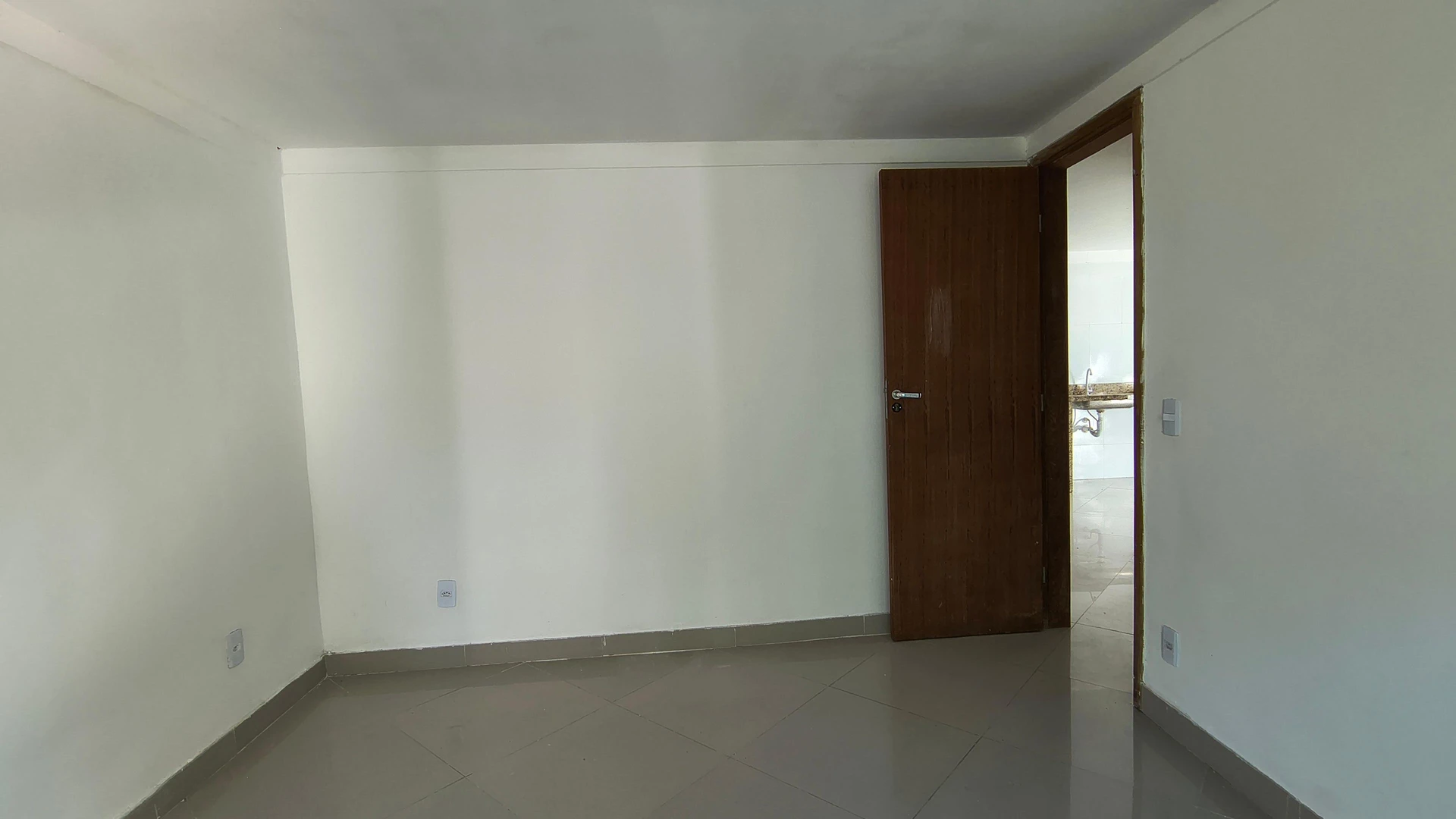 2-bedroom apartment with a mountain view in Rio de Janeiro — photo 14