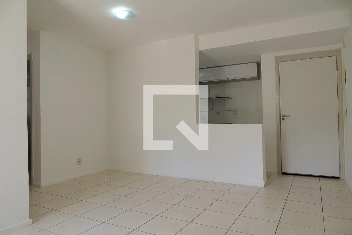 Unfurnished apartment with 3 bedrooms and open kitchen — photo 57