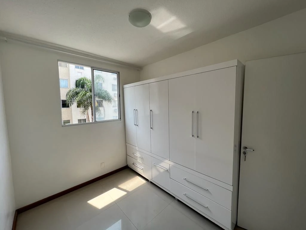 3-bedroom apartment with a closed kitchen and parking — photo 4