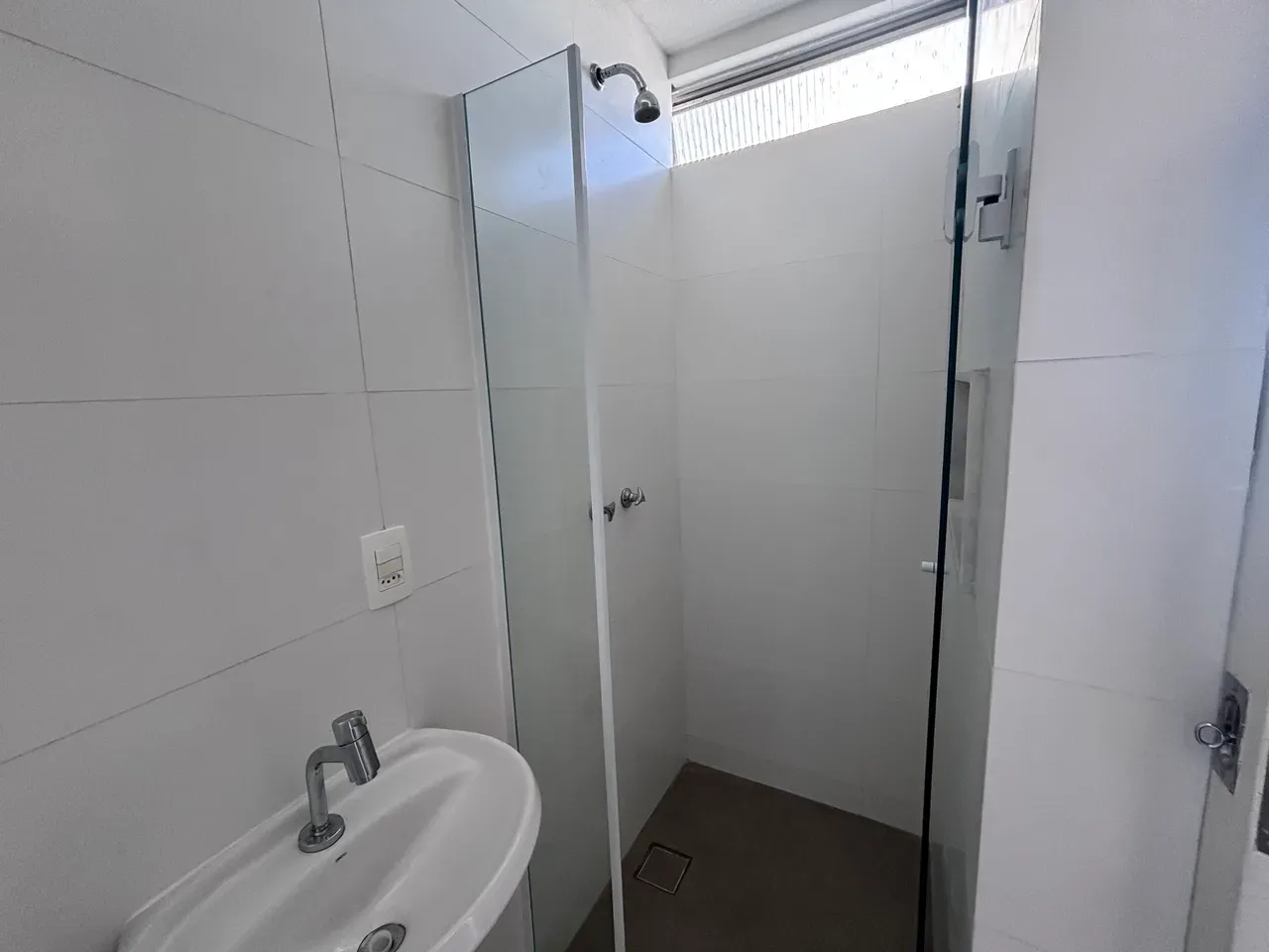 64 m² apartment with a walk-in closet and a washing machine — photo 14